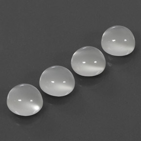 カラットの天然ホワイトムーンストーン（7.97 mm・透明）