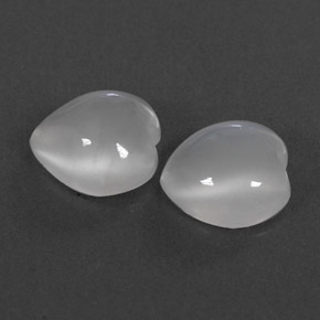 カラットの天然ホワイトムーンストーン（9.1×9.1 mm・透明）