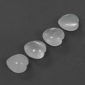 カラットの天然ホワイトムーンストーン（8.9×8.9 mm・透明）