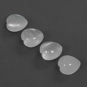カラットの天然ホワイトムーンストーン（8.9×8.9 mm・透明）
