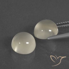 Shop natural 6.83ct ウォームホワイト ムーンストーン gems, ラウンド, from インド at GemSelect. In stock, global shipping!