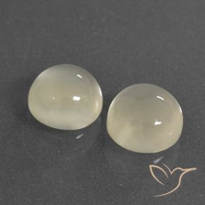 Shop natural 6.49ct ウォームホワイト ムーンストーン gems, ラウンド, from インド at GemSelect. In stock, global shipping!