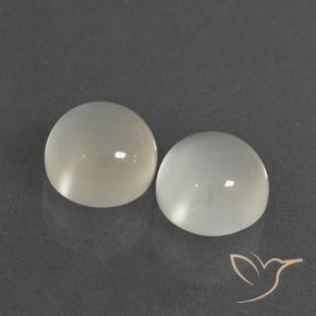 Shop natural 7.23ct ウォームホワイト ムーンストーン gems, ラウンド, from インド at GemSelect. In stock, global shipping!
