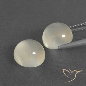 Shop natural 6.91ct ウォームホワイト ムーンストーン gems, ラウンド, from インド at GemSelect. In stock, global shipping!