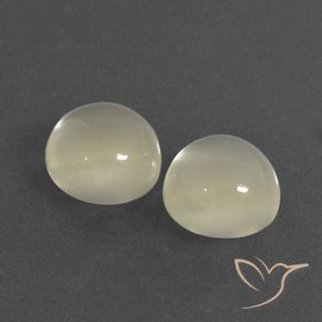 Shop natural 6.43ct ウォームホワイト ムーンストーン gems, ラウンド, from インド at GemSelect. In stock, global shipping!