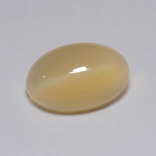 4.30カラットの天然ライトブラウンムーンストーン（13.2×8.6 mm・オーバルカット）