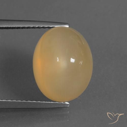 8.64カラットの天然薄いピーチゴールデンムーンストーン（13×10.1 mm・オーバルカット）