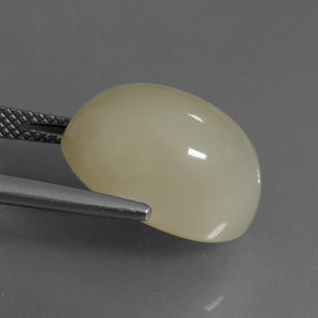 12.17カラットの天然クリーム色ムーンストーン、オーバルカット、半透明