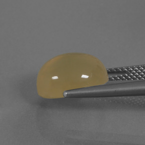 4.40カラットの天然オレンジムーンストーン、オーバルカット、半透明