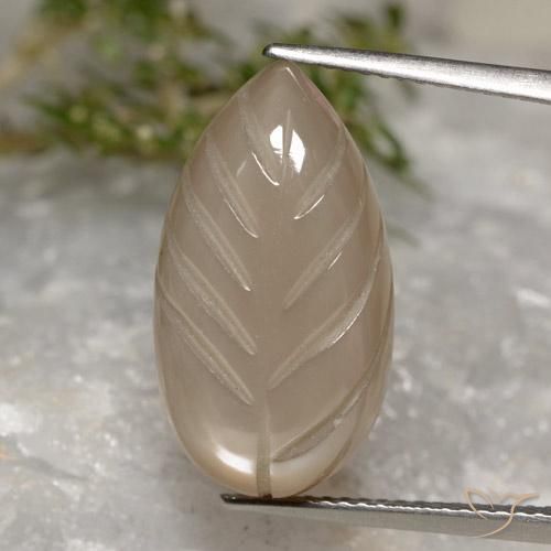 10.30ct 天然 ウォーム薄いブラウン ムーンストーン, ファンシー, 半透明