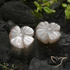 Shop natural 3.96ct ウォーム薄いブラウン ムーンストーン gems, フラワーカット, from インド at GemSelect. In stock, global shipping!