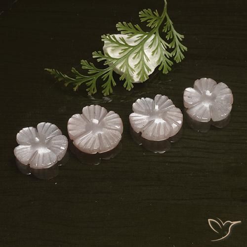 Shop natural 10.10ct 非常に薄いピンク ムーンストーン gems, フラワーカット, from インド at GemSelect. In stock, global shipping!