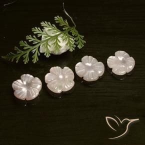 Shop natural 7.19ct 非常に薄いピンク ムーンストーン gems, フラワーカット, from インド at GemSelect. In stock, global shipping!