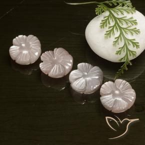 Shop natural 19.49ct 非常に薄い茶色 ムーンストーン gems, フラワーカット, from インド at GemSelect. In stock, global shipping!