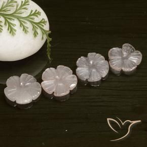 Shop natural 6.29ct 薄いキャラメルブラウン ムーンストーン gems, フラワーカット, from インド at GemSelect. In stock, global shipping!