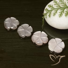 Shop natural 6.29ct 薄いキャラメルブラウン ムーンストーン gems, フラワーカット, from インド at GemSelect. In stock, global shipping!