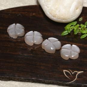 Shop natural 5.18ct 薄いキャラメルブラウン ムーンストーン gems, フラワーカット, from インド at GemSelect. In stock, global shipping!