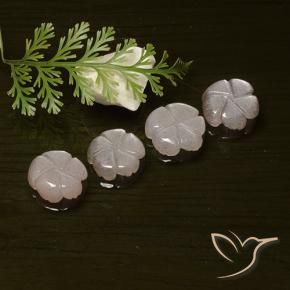 Shop natural 7.08ct ライトオレンジ ムーンストーン gems, フラワーカット, from インド at GemSelect. In stock, global shipping!