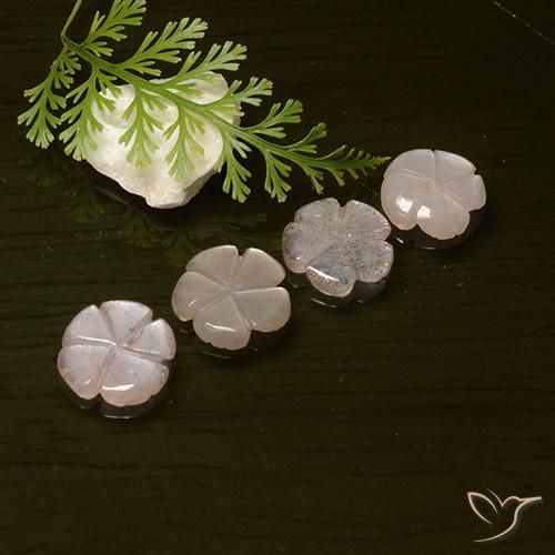 Shop natural 5.24ct ピーチオレンジ ムーンストーン gems, フラワーカット, from インド at GemSelect. In stock, global shipping!