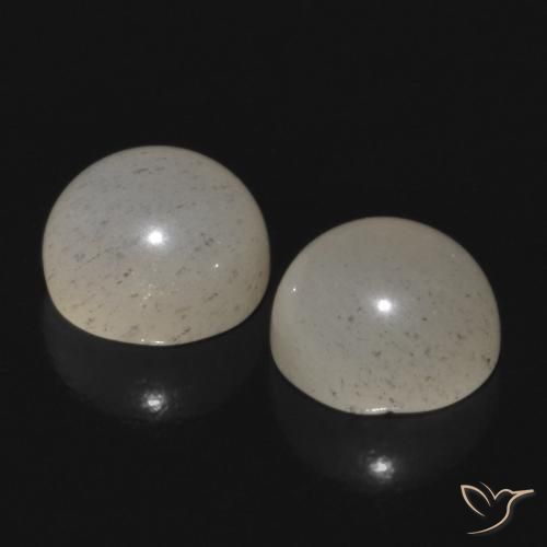 Shop natural 1.20ct 薄いウォームブラウン ムーンストーン gems, ラウンド, from インド at GemSelect. In stock, global shipping!