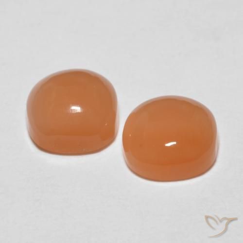 Shop natural 1.82ct 薄い赤みがかったオレンジ ムーンストーン gems, クッション, from インド at GemSelect. In stock, global shipping!