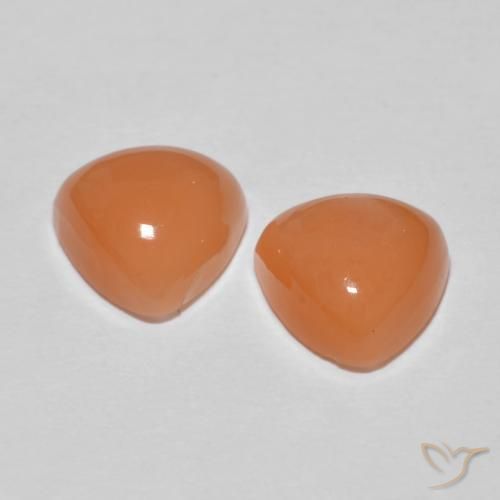 Shop natural 3.69ct 薄い赤みがかったオレンジ ムーンストーン gems, トリリオン, from インド at GemSelect. In stock, global shipping!