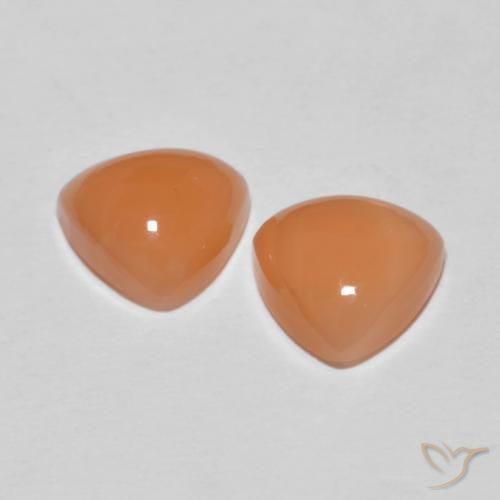 Shop natural 3.12ct ライトオレンジ ムーンストーン gems, トリリオン, from インド at GemSelect. In stock, global shipping!