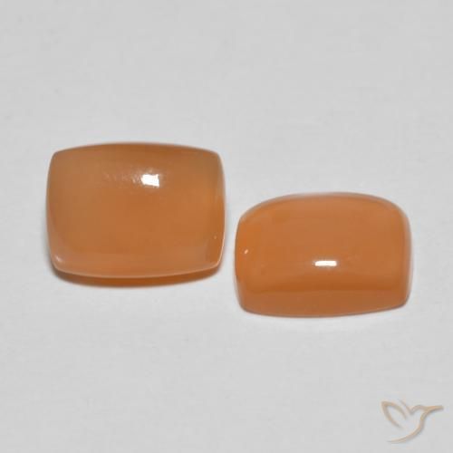 2.68ctw 天然 Medium Light-Orange ムーンストーン, クッション, 半透明
