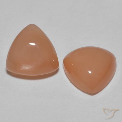 Shop natural 3.23ct サイダーオレンジ ムーンストーン gems, トリリオン, from インド at GemSelect. In stock, global shipping!