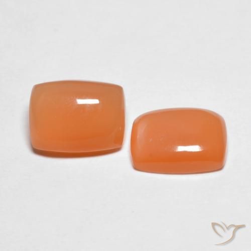Shop natural 2.69ct ウォームアプリコットオレンジ ムーンストーン gems, クッション, from インド at GemSelect. In stock, global shipping!