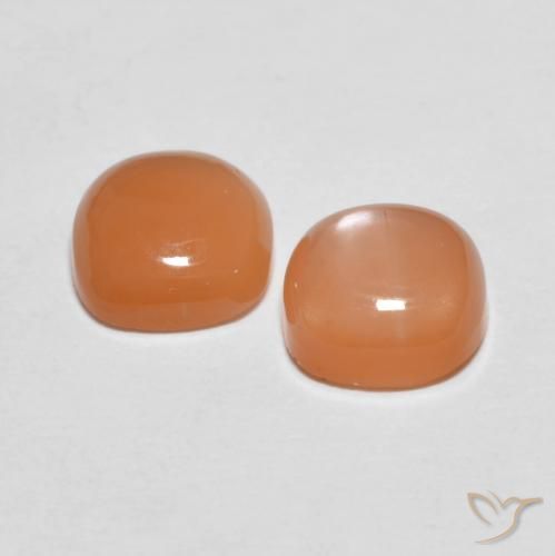 Shop natural 2.78ct カンタロープオレンジ ムーンストーン gems, クッション, from インド at GemSelect. In stock, global shipping!