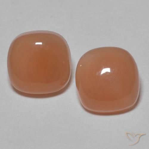 2.49ctw 天然 薄い赤みがかったオレンジ ムーンストーン, クッション, 半透明