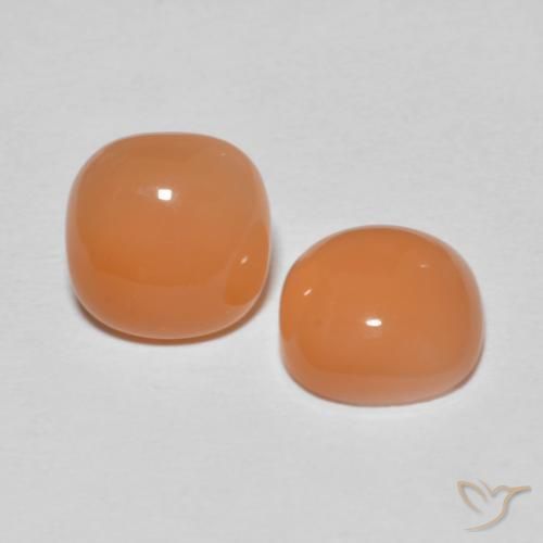 Shop natural 3.52ct 薄い赤みがかったオレンジ ムーンストーン gems, クッション, from インド at GemSelect. In stock, global shipping!