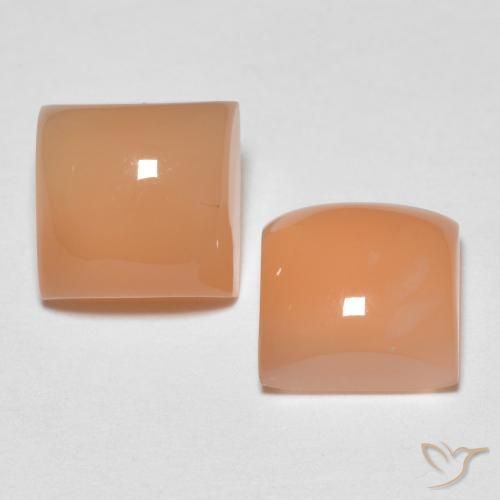 Shop natural 4.12ct ピーチオレンジ ムーンストーン gems, 四角形, from インド at GemSelect. In stock, global shipping!
