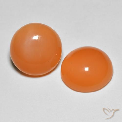 Shop natural 8.46ct ミディアムオレンジ ムーンストーン gems, ラウンド, from インド at GemSelect. In stock, global shipping!