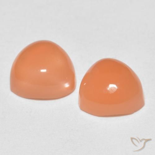 Shop natural 1.77ct ライトオレンジ ムーンストーン gems, トリリオン, from インド at GemSelect. In stock, global shipping!