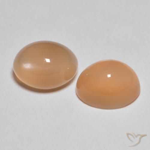Shop natural 3.32ct カンタロープオレンジ ムーンストーン gems, 楕円形, from インド at GemSelect. In stock, global shipping!