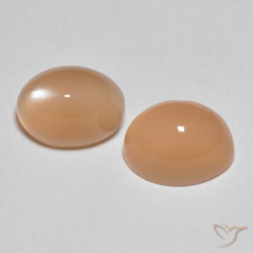 Shop natural 3.37ct ピーチオレンジ ムーンストーン gems, 楕円形, from インド at GemSelect. In stock, global shipping!