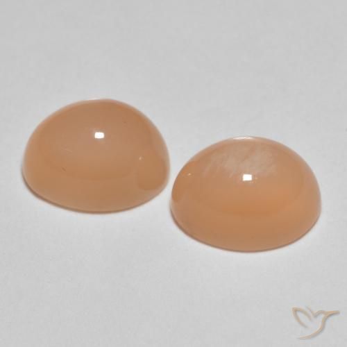 Shop natural 3.26ct カンタロープオレンジ ムーンストーン gems, 楕円形, from インド at GemSelect. In stock, global shipping!