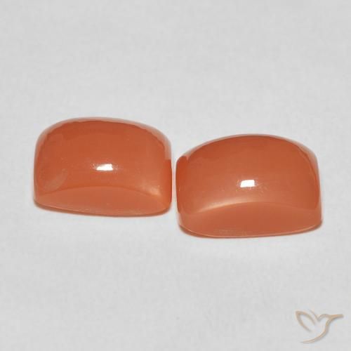 Shop natural 5.54ct ファイアオレンジ ムーンストーン gems, クッション, from インド at GemSelect. In stock, global shipping!