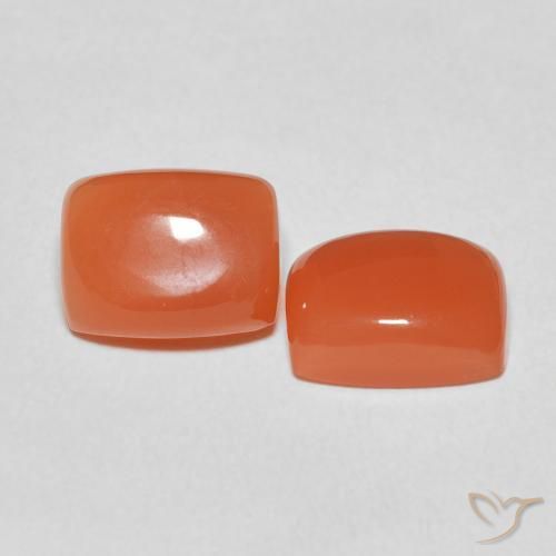 Shop natural 4.82ct 濃いオレンジ ムーンストーン gems, クッション, from インド at GemSelect. In stock, global shipping!
