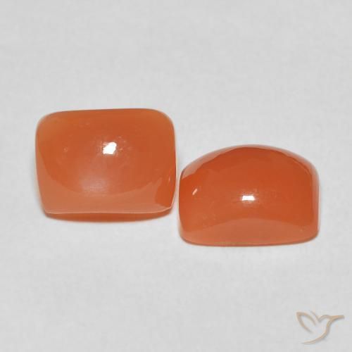 Shop natural 4.87ct ウォームアプリコットオレンジ ムーンストーン gems, クッション, from インド at GemSelect. In stock, global shipping!