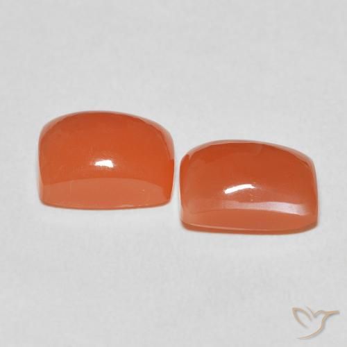 Shop natural 5.05ct ミディアムオレンジ ムーンストーン gems, クッション, from インド at GemSelect. In stock, global shipping!