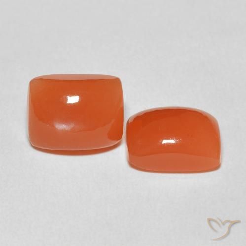 Shop natural 4.96ct 濃いオレンジ ムーンストーン gems, クッション, from インド at GemSelect. In stock, global shipping!