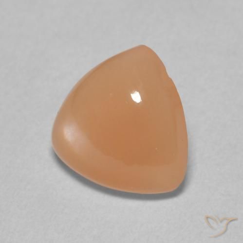1.48カラットの天然Medium Light-Orangeムーンストーン、トリリオン、半透明