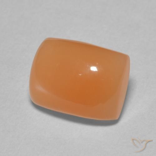 2.59カラットの天然薄い赤みがかったオレンジムーンストーン、クッション、半透明