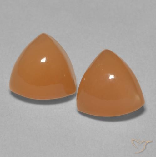 4.04ctw 天然 赤みがかったオレンジ ムーンストーン, トリリオン, 半透明