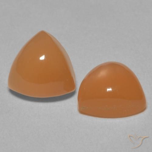 Shop natural 4.04ct 赤みがかったオレンジ ムーンストーン gems, トリリオン, from インド at GemSelect. In stock, global shipping!