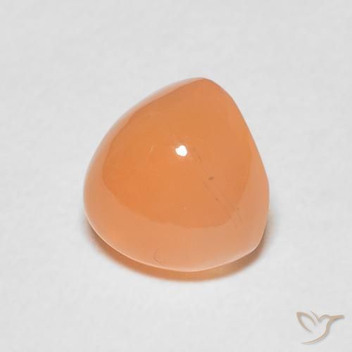 1.85カラットの天然Medium Light-Orangeムーンストーン、トリリオン、半透明