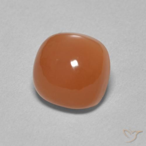 2.66カラットの天然赤みがかったオレンジムーンストーン、クッション、半透明